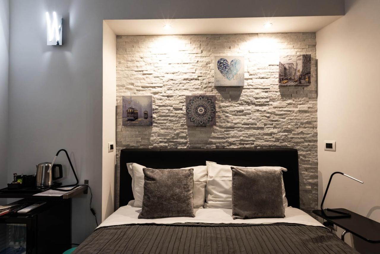 Trevi & Pantheon Design Rooms Rome Extérieur photo